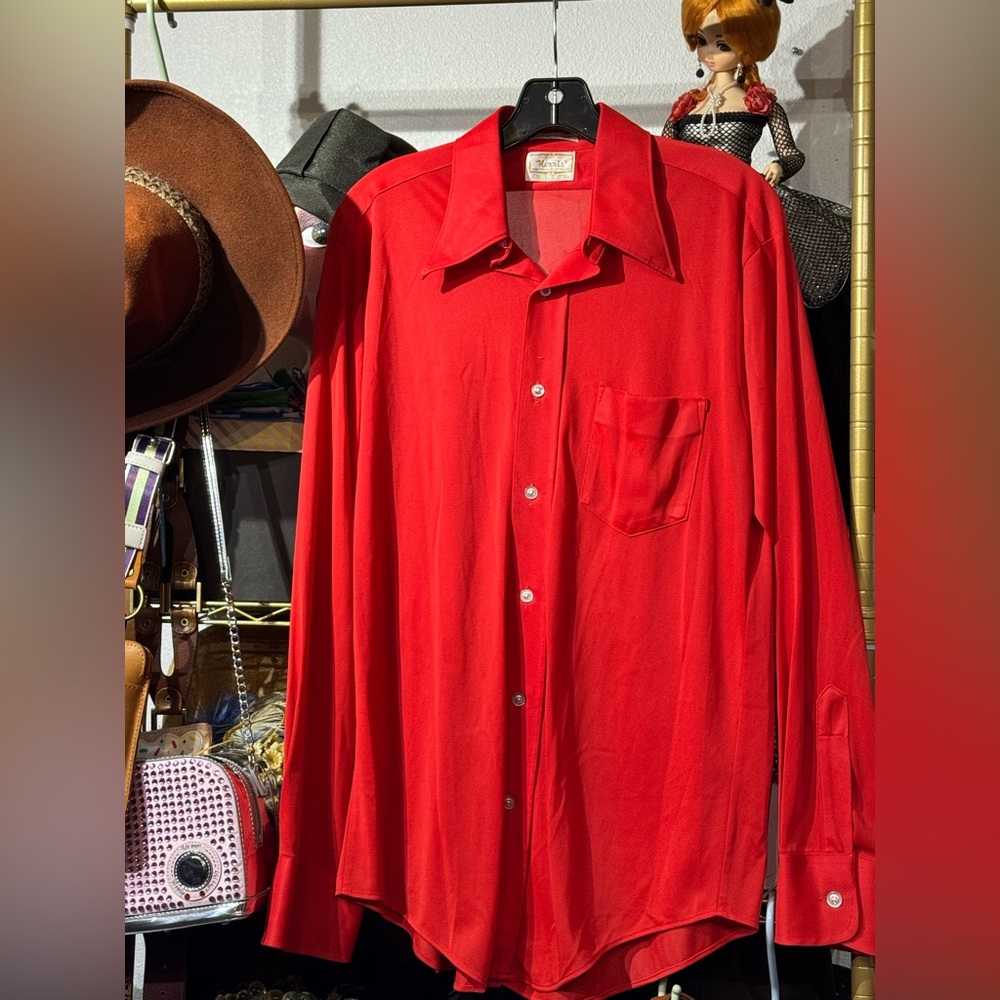 256 // VINTAGE Norris dagger collar shirt // 24” ptp